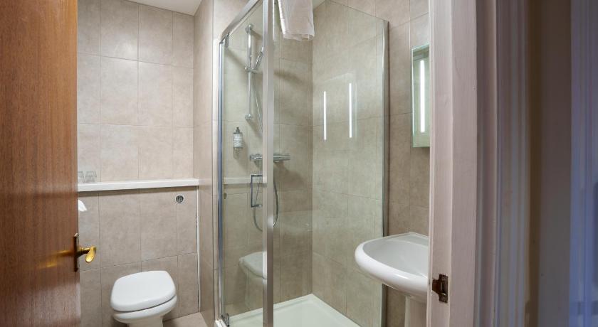 Image of Twin Room 2