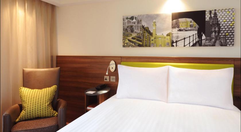 Image of Queen Premium Room 3