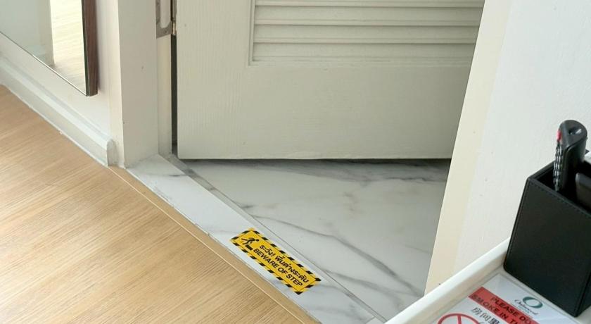 Image of One Bedroom Deluxe After Care Medical 9