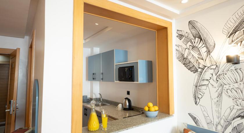 Image of Senior Suite 11