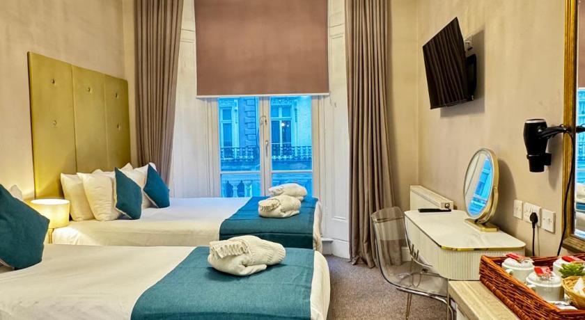 Image of Habitación Triple (Triple Room) 1