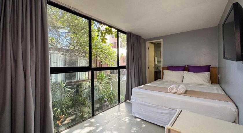 Image of Double Room in Container 0