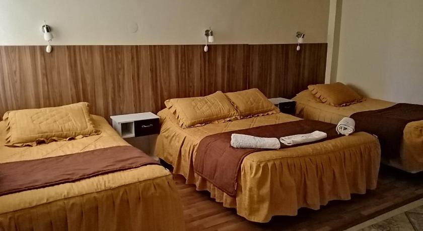 Image of Triple Room with Private Bathroom 7