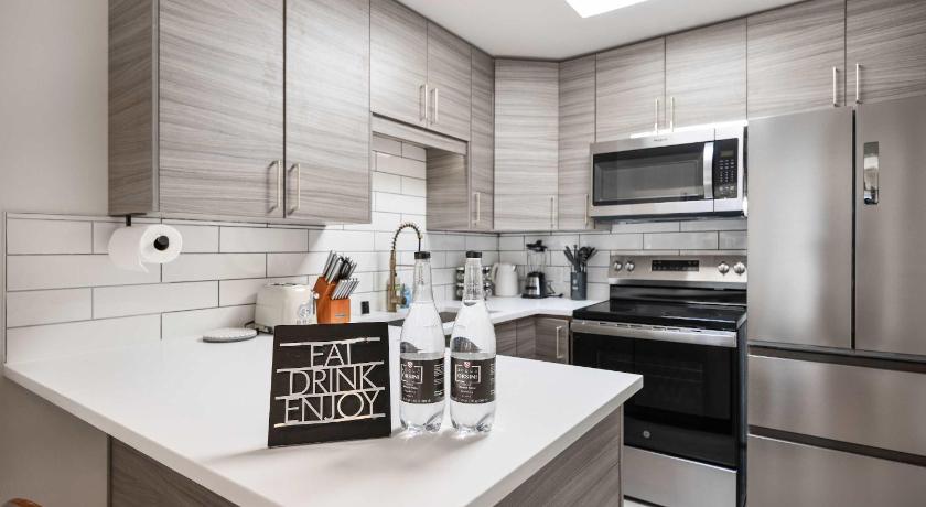 시애틀 (WA) Brand New 2BR Condo in Queen Anne Walk to Space Needle 3성급 숙소 객실