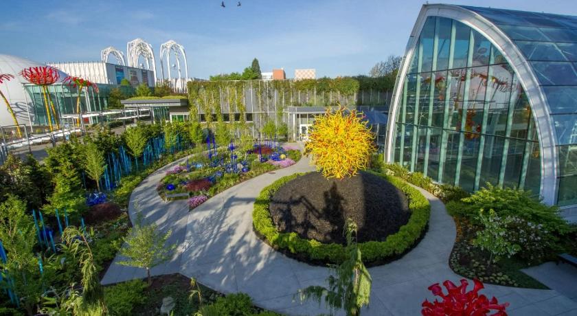 시애틀 (WA) Brand New 2BR Condo in Queen Anne Walk to Space Needle 3성급 숙소 스위트룸