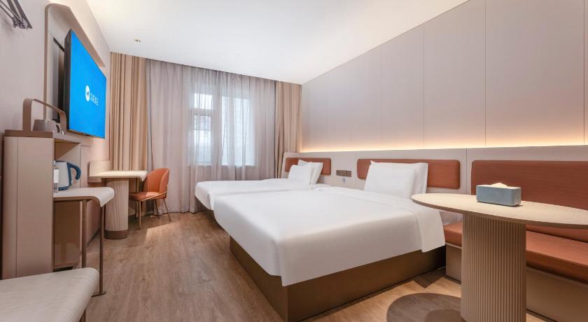 Hanting Hotel Nanjing Hexi Wanda - image 3