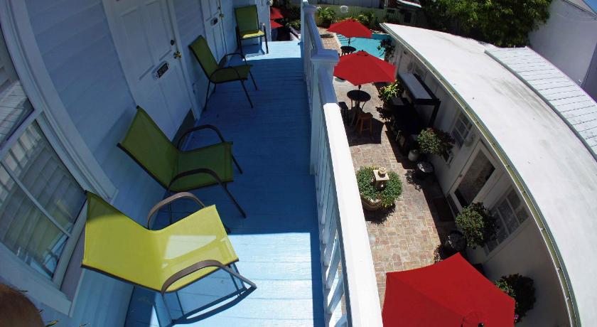 Duval Inn - Key West photo