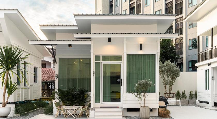 チェンライ anhaus chiangrai 2つ星 ホテル ロビー