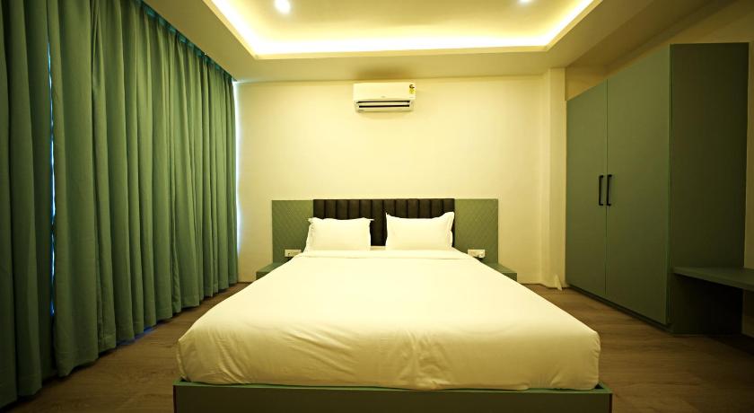 Image of King Suite 2