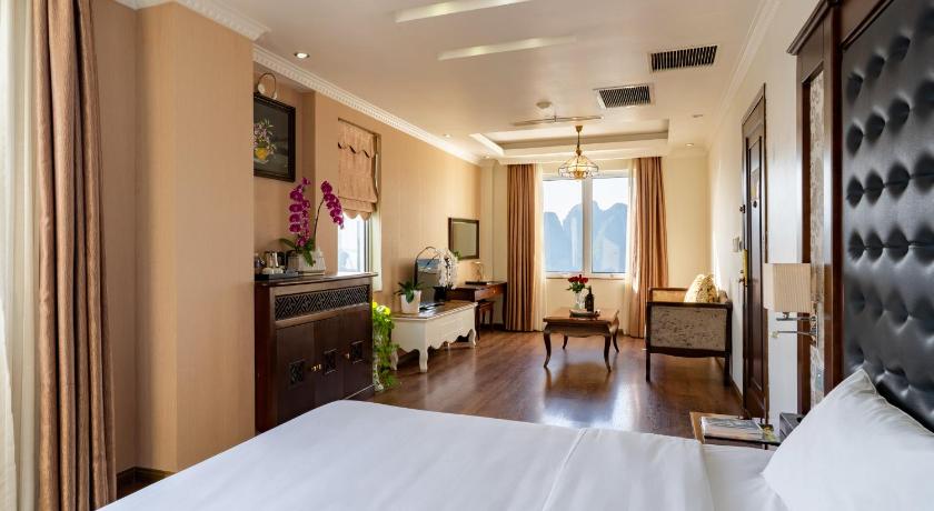 Image of Executive Suite 0