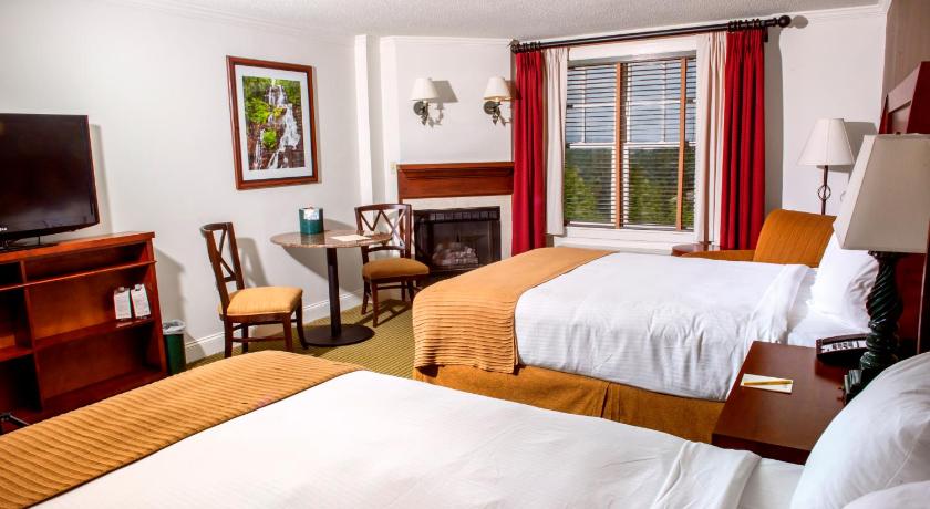 Brasstown Valley Resort Spa In Young Harris Ga Room - 