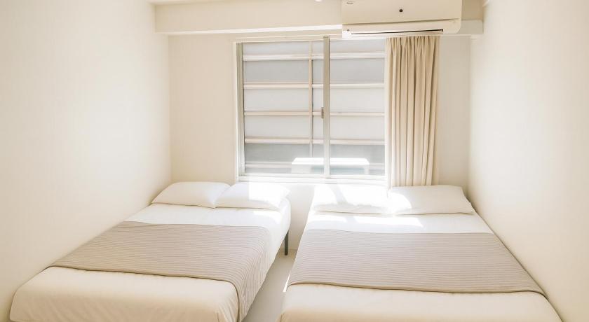 Osaka Honmachi Spacious Family Apartment 3min Walk from Station for 6 Guests 1008 3-Star Single Room pool