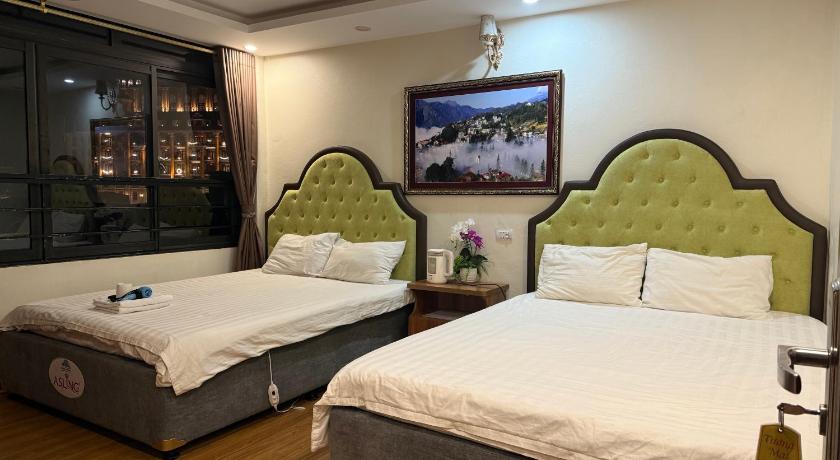 Image of Quadruple Room with Mountain View 1