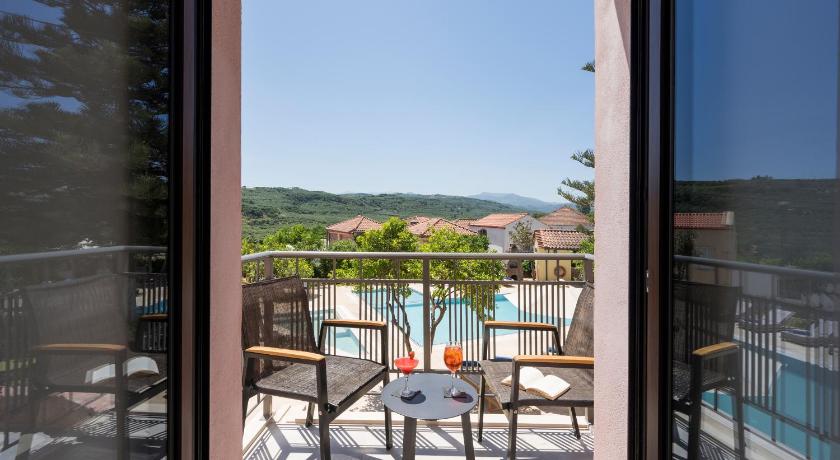 Image of Traditional Suite 1
