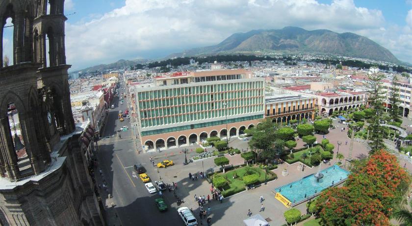 Hotel Fray Junipero Serra