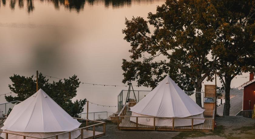 Image of Tent 2