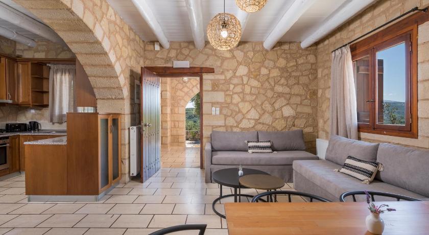 Image of Deluxe Three Bedroom Villa with Private Pool 11