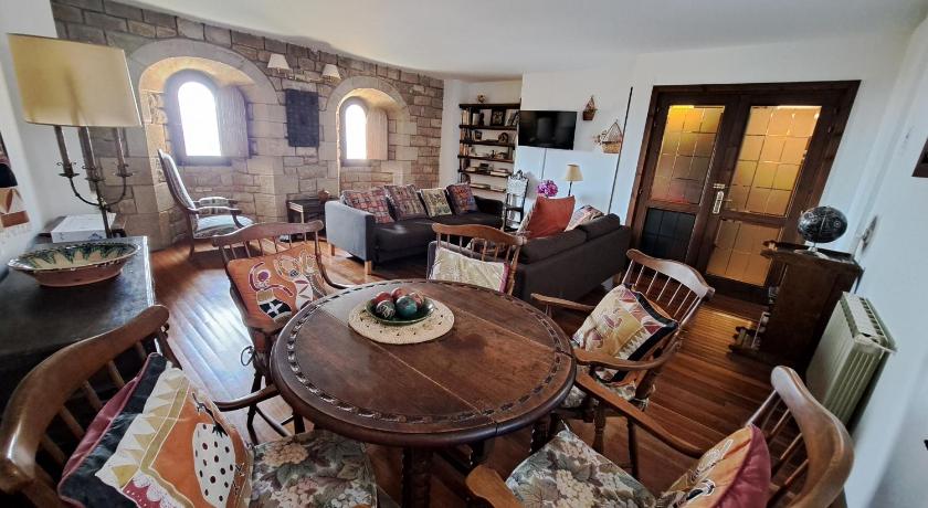 拉瓜尔迪亚 Casa Rural Erletxe 4星级 民宿 大堂