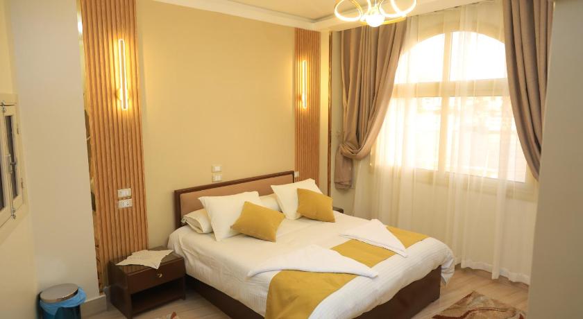 Crystala guest house - image 14