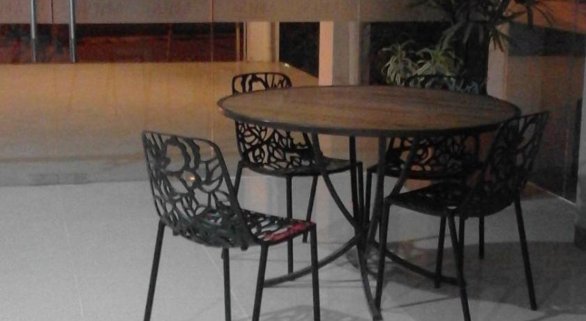 Mivesa Garden Residences photo