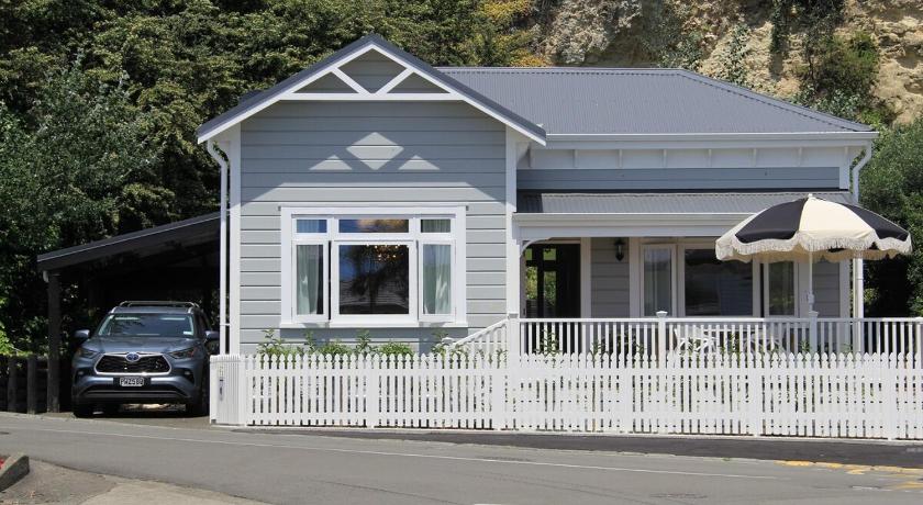 Seapoint Cottage, Luxury Accommodation