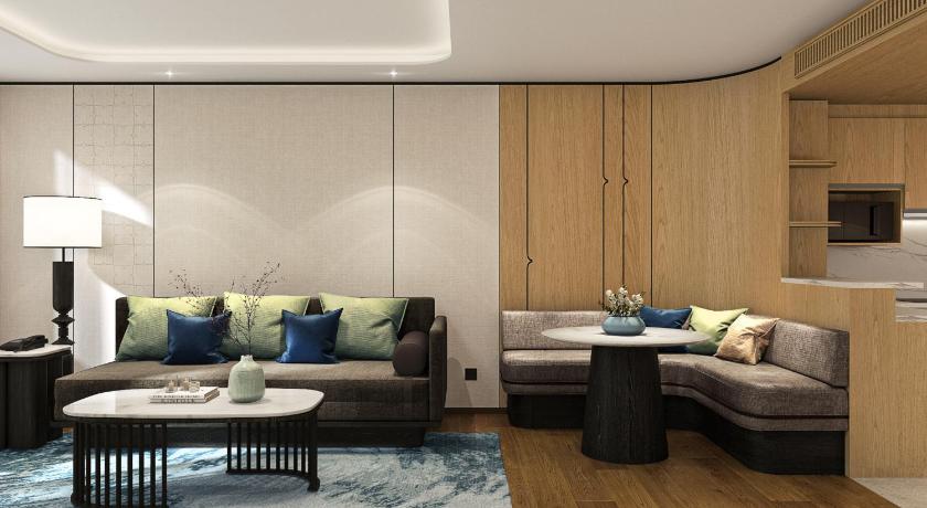 1 Bedroom Premium Suite, 1 Bedroom Suite, 1 King, Urban view, High floorの画像 0