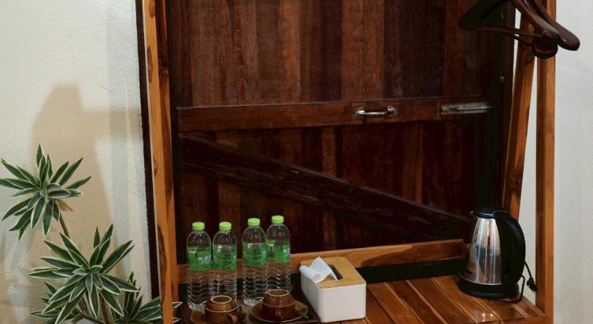 Image of Deluxe Quadruple Room 10