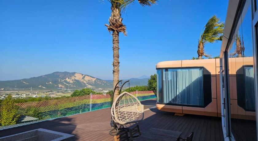 Image of Double Room with Mountain View 3