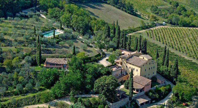 Il Borghetto Tuscan Holidays — Hotel in San Gimignano