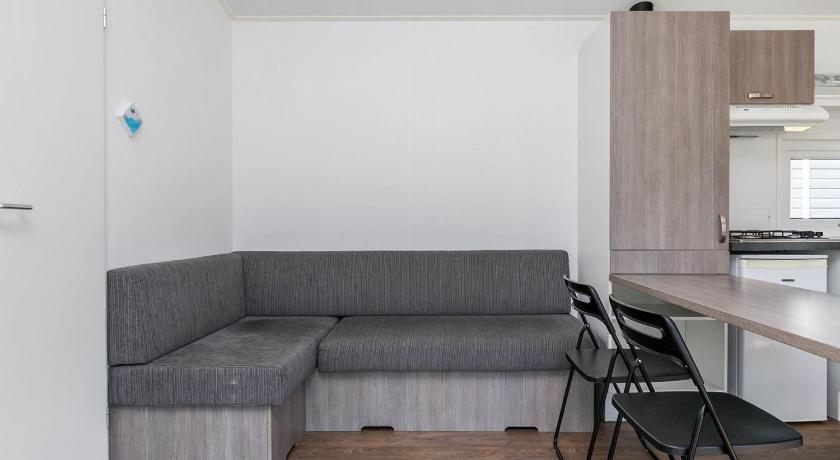 Oostappen Vakantiepark Hengelhoef NV photo