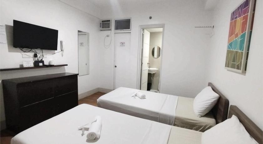 Image of Standard Twin Room 9