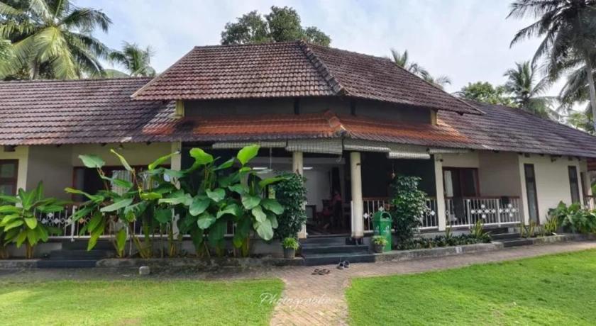 BharathaPuzha Resort - image 11