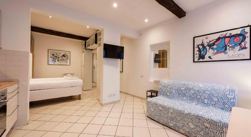 Ariento Apartments By MMega