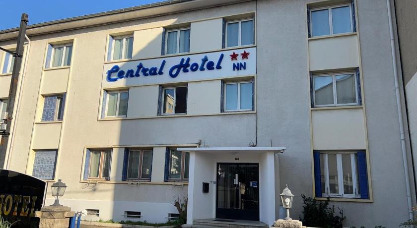 Central Hotel