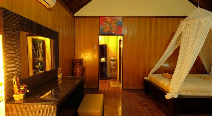 Image of Standard Double Pool View 4