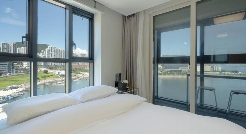 プサン Busan GrazieHotel 4つ星 ゲストハウス スイート