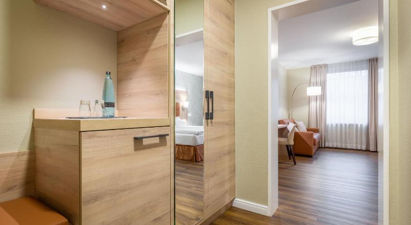 Image of Comfort Room 8