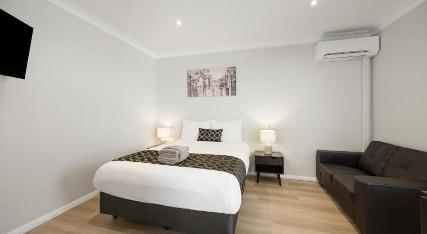 깁스랜드 지역 베언즈데일 캔자스 시티 모텔 (Bairnsdale Kansas City Motel) 3성급 호텔 수영장