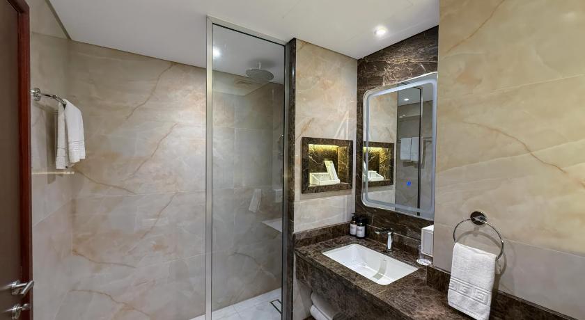 Dubai Grand Hotel by Fortune Dubai Airport - image 7