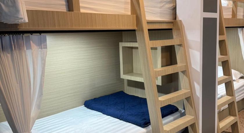 Image of Bed in 4-Bed Mixed Dormitory Room 0