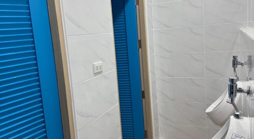 Image of Bed in 4-Bed Mixed Dormitory Room 17