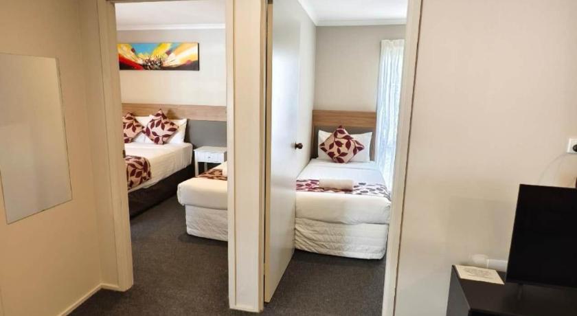 Image of Two-Bedroom Apartment (5 Adults) 4