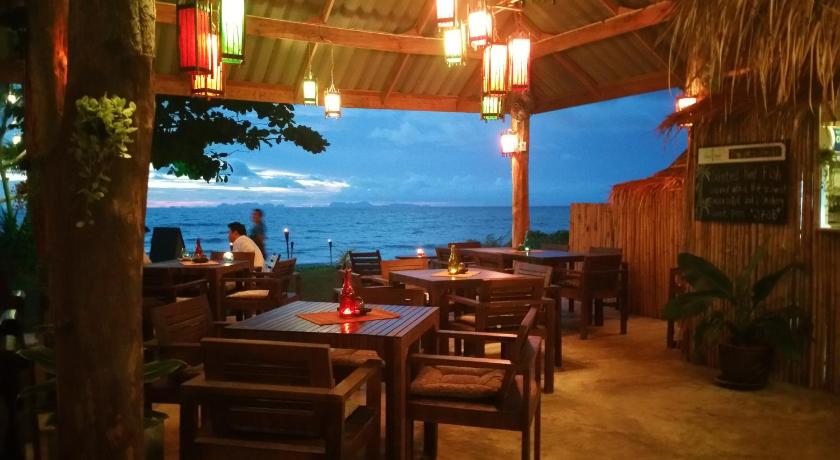 Lazy Days Bungalows - image 28
