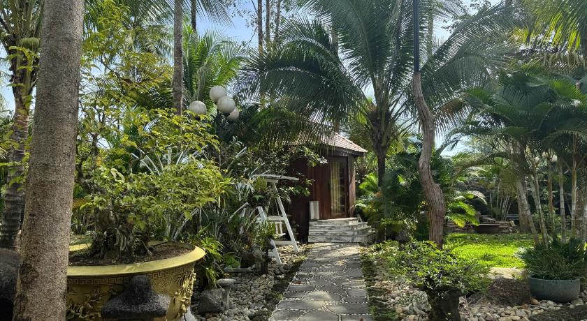 ナムカットティエン Cat Tien Vista 3つ星 ホテル 外観