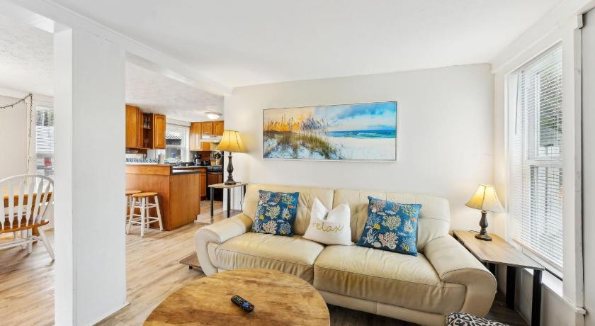 아멜리아 아일랜드 (FL) Spacious Beachfront Duplex - Dog Friendly - Downstairs - 124 S Fletcher 3성급 숙소 스위트룸