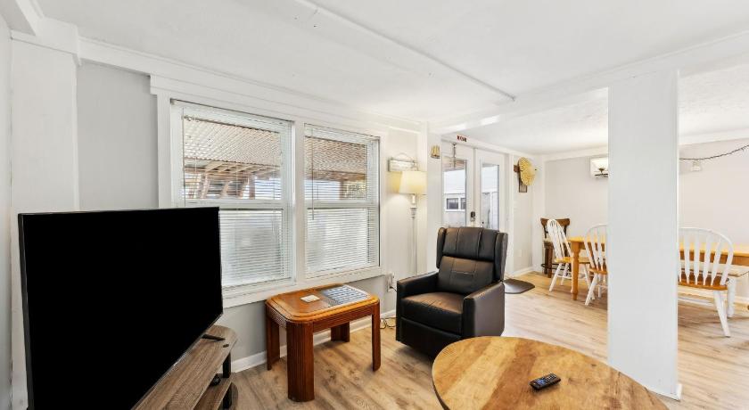 아멜리아 아일랜드 (FL) Spacious Beachfront Duplex - Dog Friendly - Downstairs - 124 S Fletcher 3성급 숙소 외관