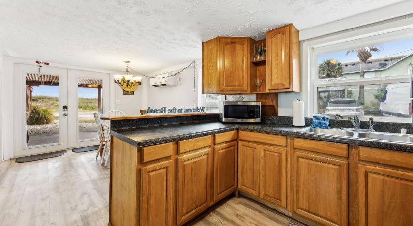 아멜리아 아일랜드 (FL) Spacious Beachfront Duplex - Dog Friendly - Downstairs - 124 S Fletcher 3성급 숙소 객실