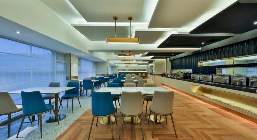 Orange Hotel Chengdu Huanhuaxi – Chengdu, IL