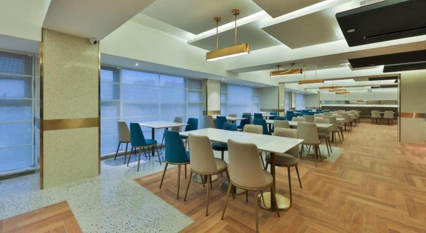 Orange Hotel Chengdu Huanhuaxi – Chengdu, IL