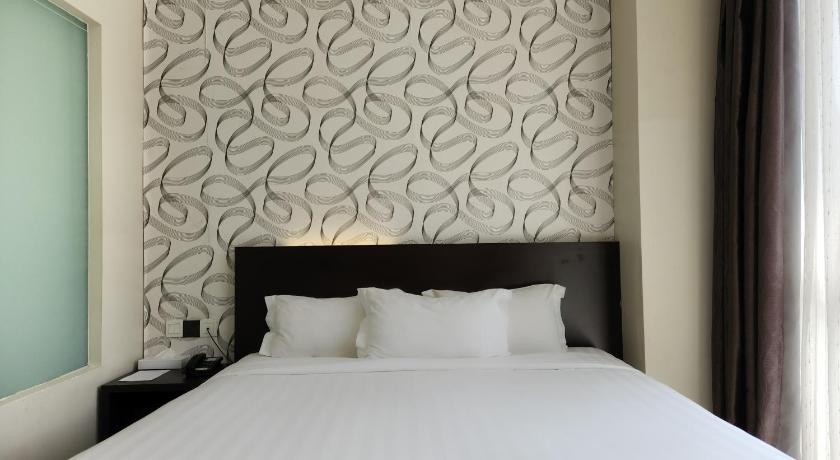 Image of Deluxe Room 5